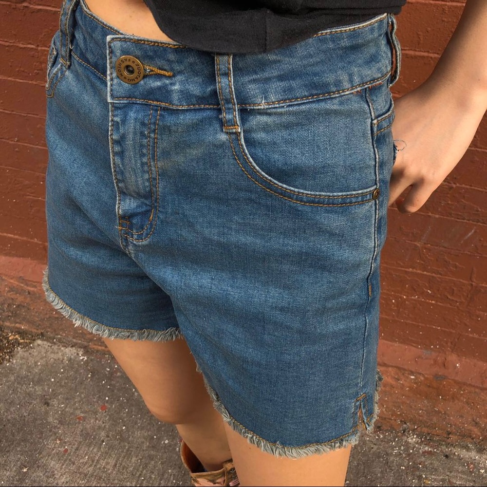Cropped Washed Jeans Shorts